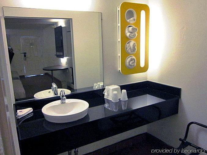 Motel 6-Dallas, Tx - Forest Lane Oda fotoğraf